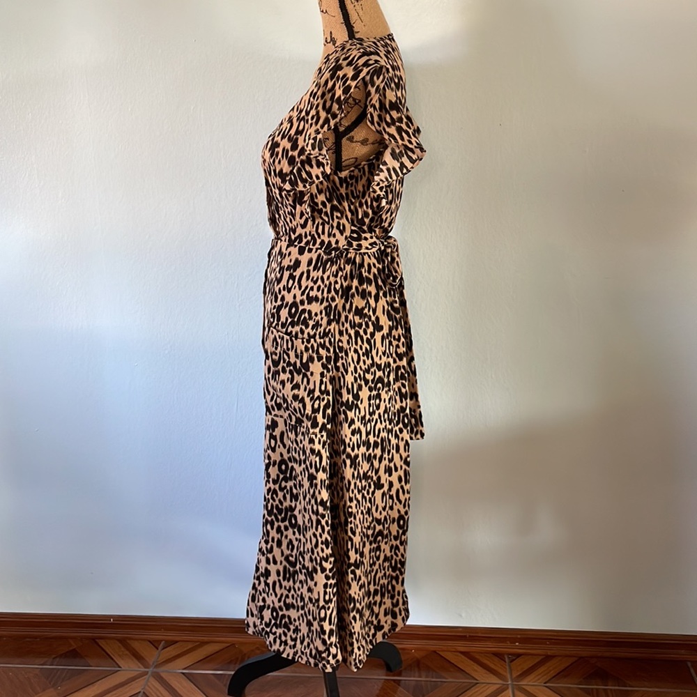 Leopard Button Front Midi Dress with Ruffle Trim - Picture 7 of 8